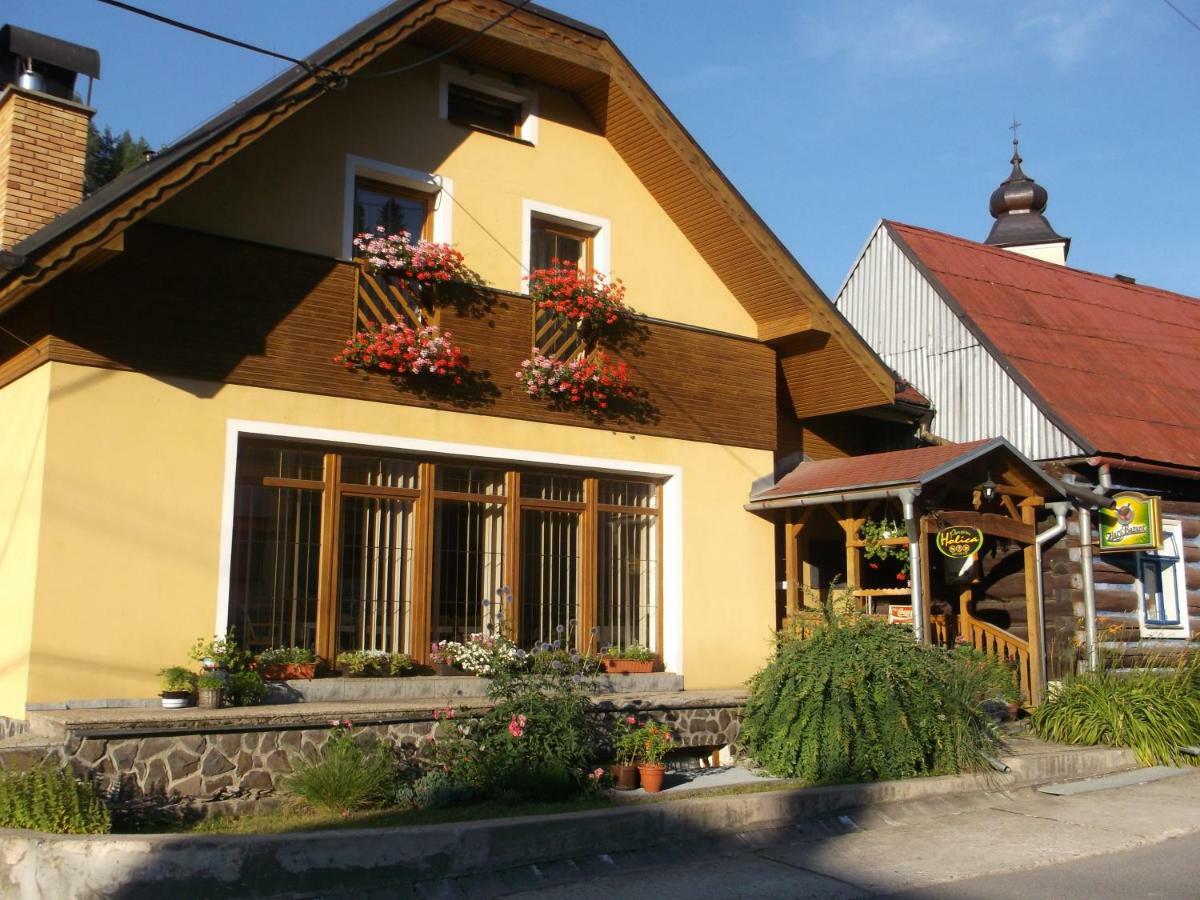 Penzion Holica Lesnica Exteriér fotografie