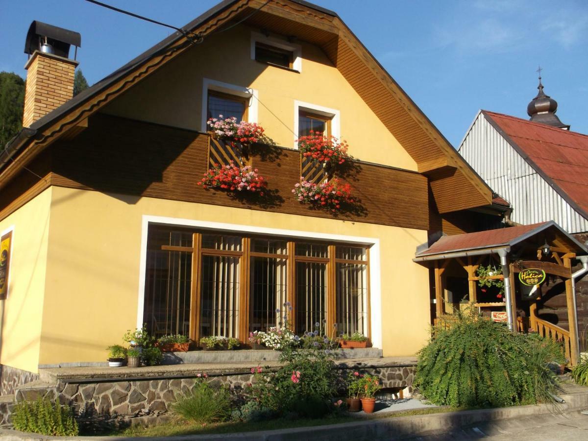 Penzion Holica Lesnica Exteriér fotografie